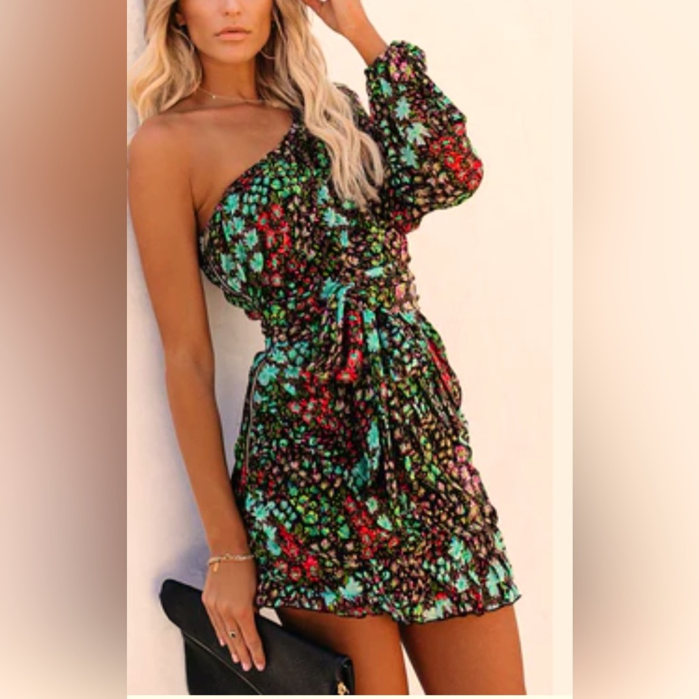 FUN IN SUN FLORAL ONE SHOULDER DRESS